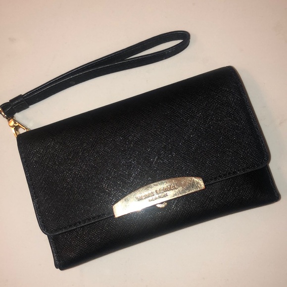 Henri Bendel Jetsetter Backpack & Wallet main image 8